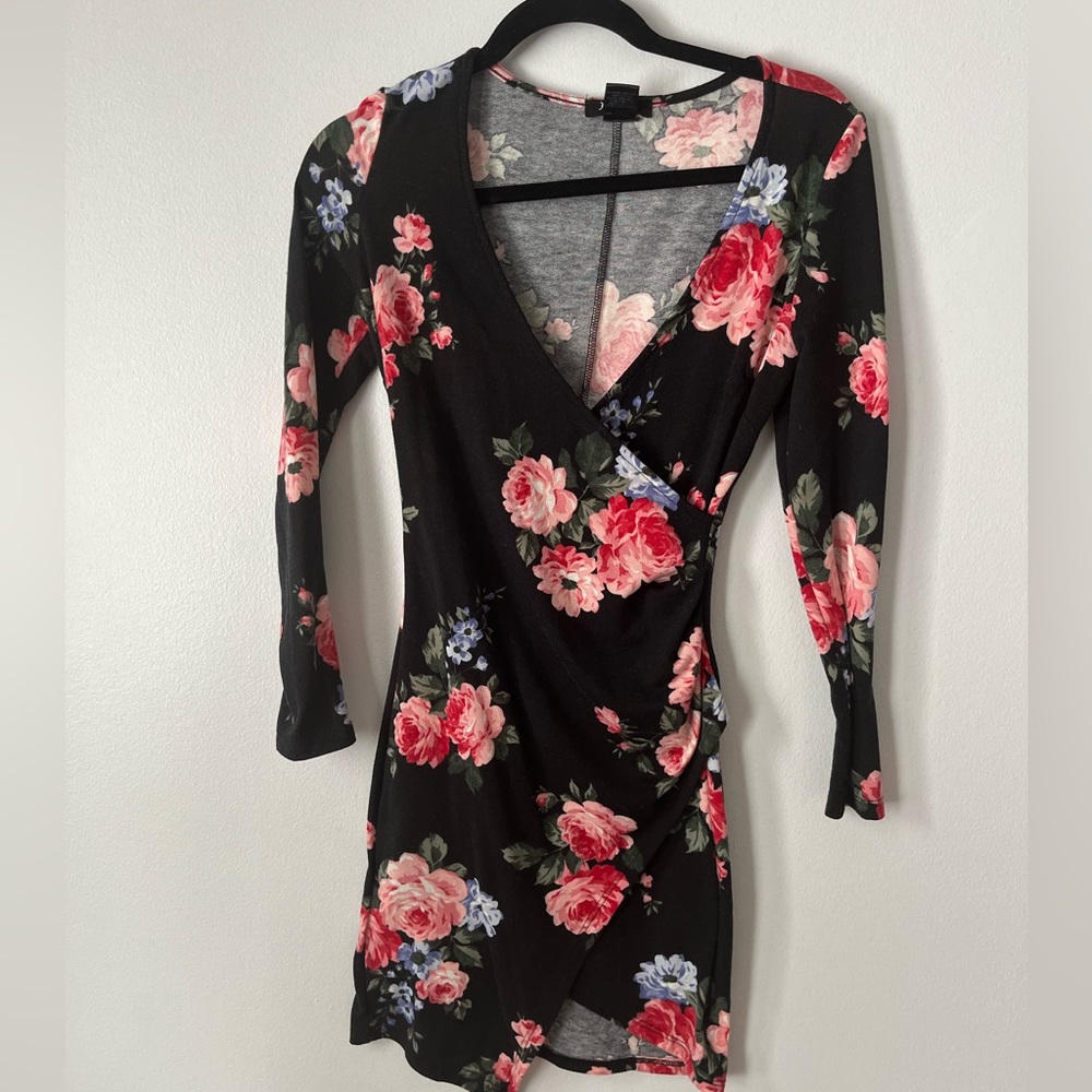 Women’s dresses